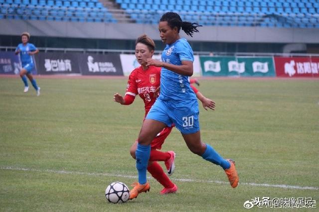 周琦15+9首钢胜深圳 郭艾伦40分广州不敌北控