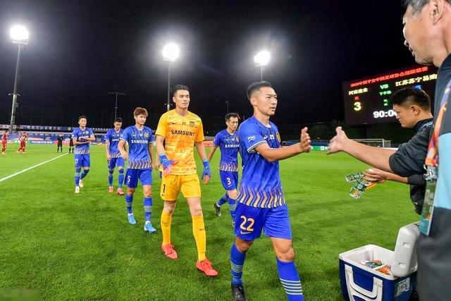 CBA夏联-吕俊虎21分青岛大胜首钢 范子铭11+8
